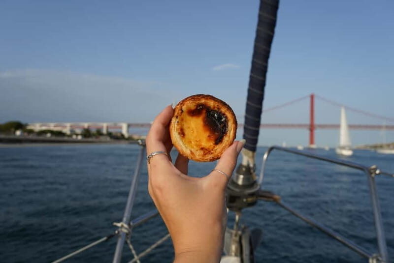 Lisbon: Daytime or Sunset Boat Cruise with History and Wine - Castle Quarter, Alfama, Commerce Square, Chiado, and Time Out Market