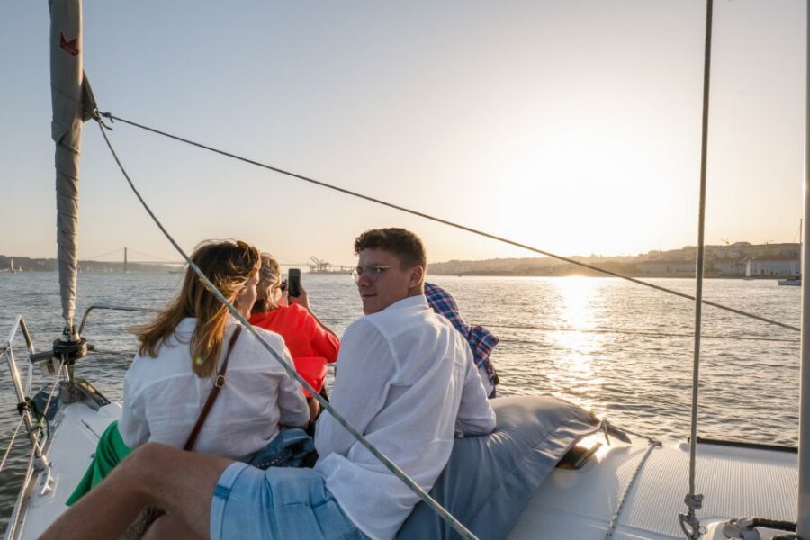 Lisbon: Daytime/Sunset/Night City Sailboat Tour with Drink - Sunset and night options: what changes and what doesn’t