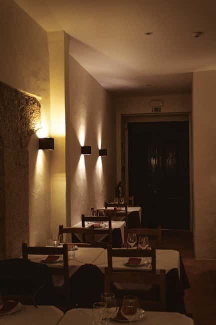 Lisbon: Dinner with Fado Show with the Rising Stars of Fado - Key things I’d circle before you go
