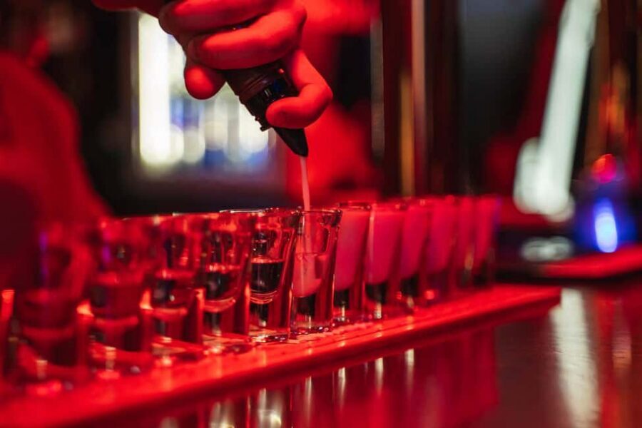 Lisbon: Drunken History Walking Tour with Included Drinks - Key things to know before you go