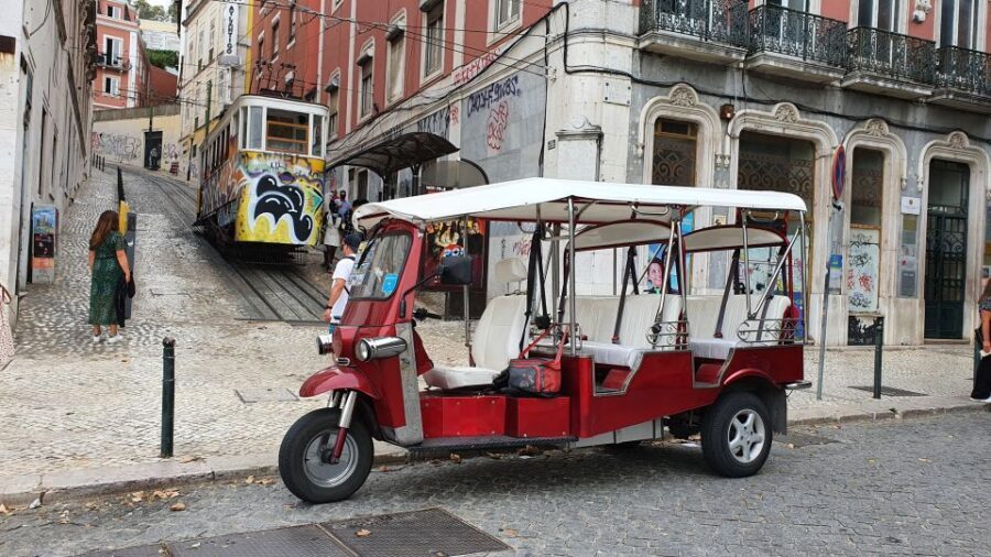 Lisbon: Electric Tuk Tuk Private Tour of the Seven Hills - Who this tour suits best (and who should choose something else)