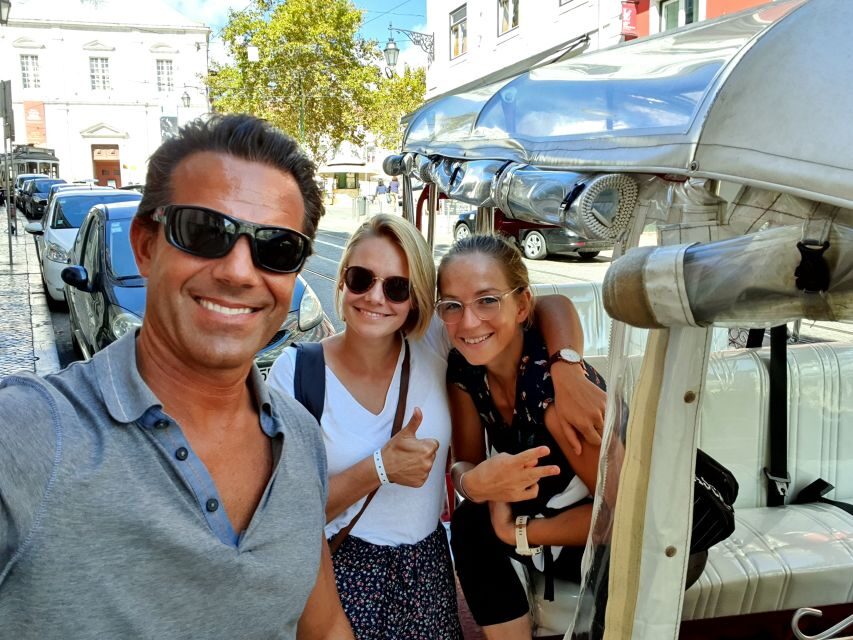 Lisbon: Electric Tuk Tuk Private Tour of the Seven Hills - The 2.5-hour route: from Restauradores across the Seven Hills viewpoints