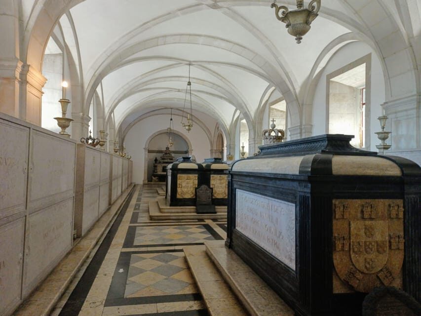 Lisbon: Entry Tickets to Mosteiro de São Vicente de Foram - The Medieval Cistern That Still Works (And Why That Matters)