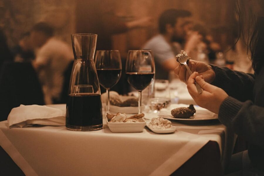 Lisbon: Fado Night with Dinner in a Typical Fado House - Who This Fado Night Suits Best