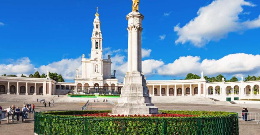 Lisbon: Fátima & The Shepherd Children Home Self-Guided Tour - A Half-Day Coach Ride With a Clear Game Plan From Lisbon