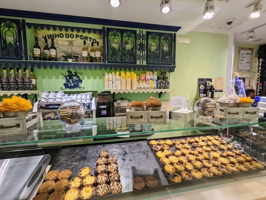 Lisbon Food and Wine Tastings (3 Restaurants) - Nata de Lisboa: pastel de nata and ginjinha tasting