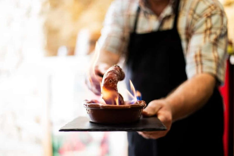 Lisbon: Food Tasting Tour by Tuk Tuk with 2 Stops - Key highlights at a glance