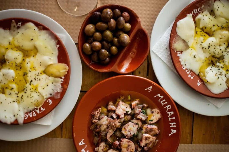 Lisbon: Food Tasting Tour by Tuk Tuk with 2 Stops - Electric tuk-tuk + food in Lisbon: why this combo works