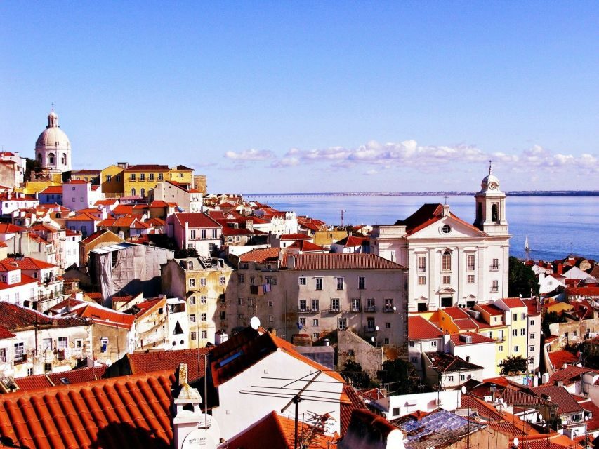 Lisbon: Full-Day Small-Group City Tour with Hotel Pickup - Alfama and Lisbon Cathedral: The Old Streets Part of the Day