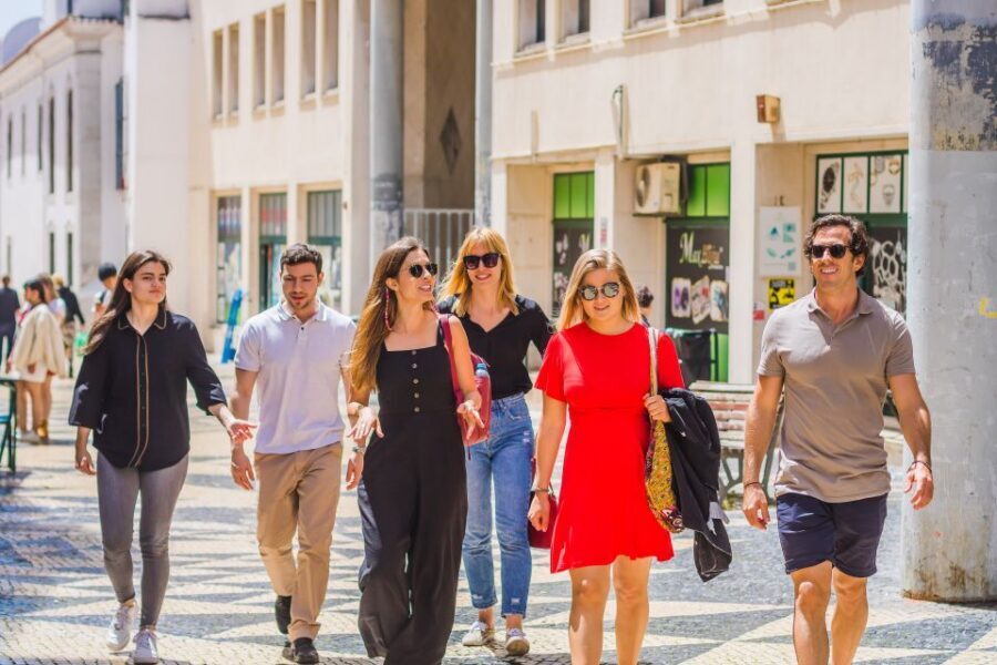 Lisbon: Guided Food and Wine Tasting Tour - Where the Tour Starts: Restauradores Square to the First Pour