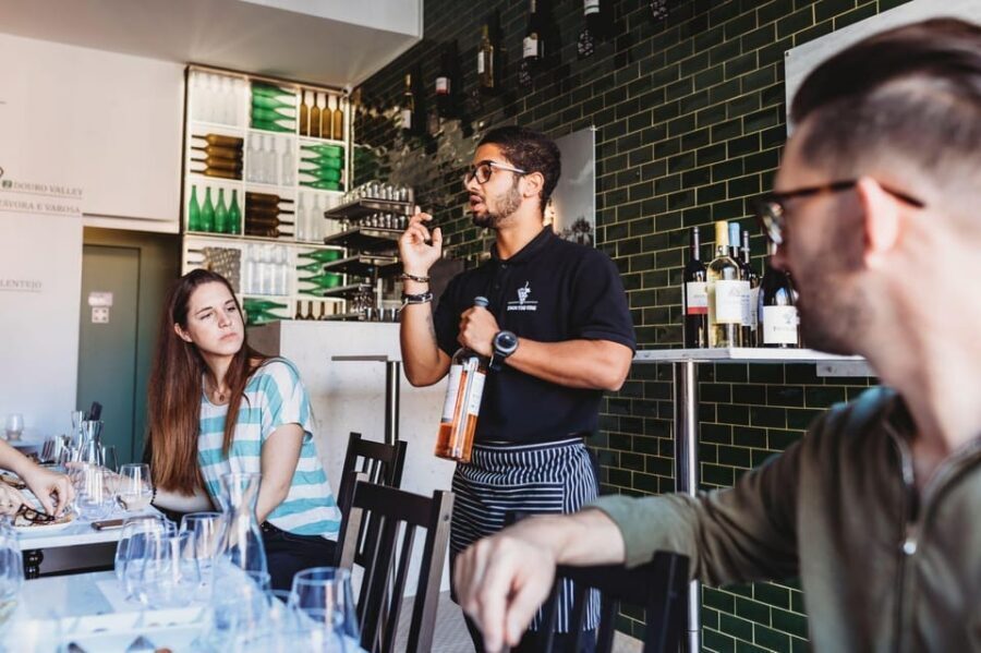 Lisbon: Guided Port Wine Tasting Apéritif/Digestif - Key things I’d bet you’ll notice