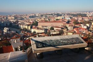 Lisbon: Half-Day City Tour - Meeting at Marquês de Pombal and the bus-ride rhythm