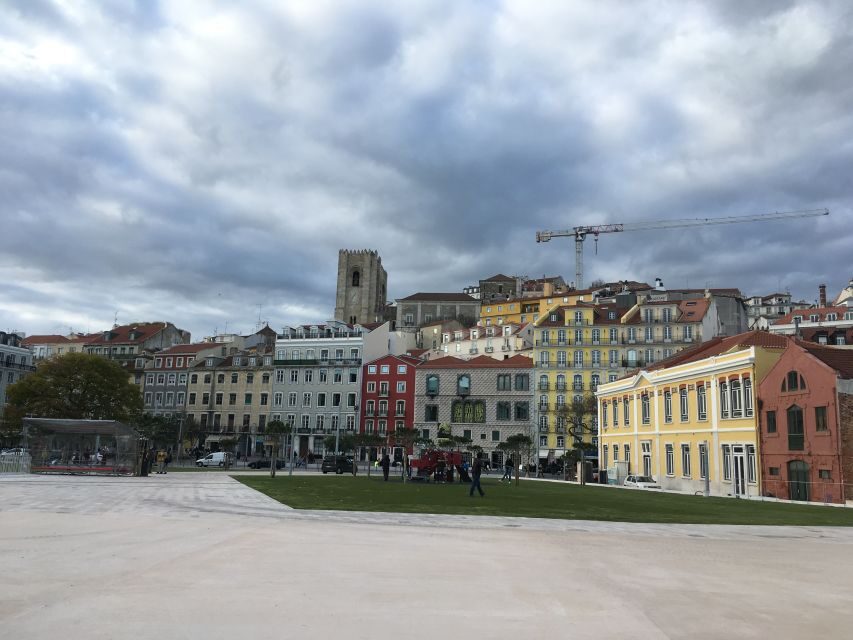 Lisbon: Hills, Alfama, and Mouraria Tour by Electric Bike - Starting at Boost Portugal: Where the ride really begins