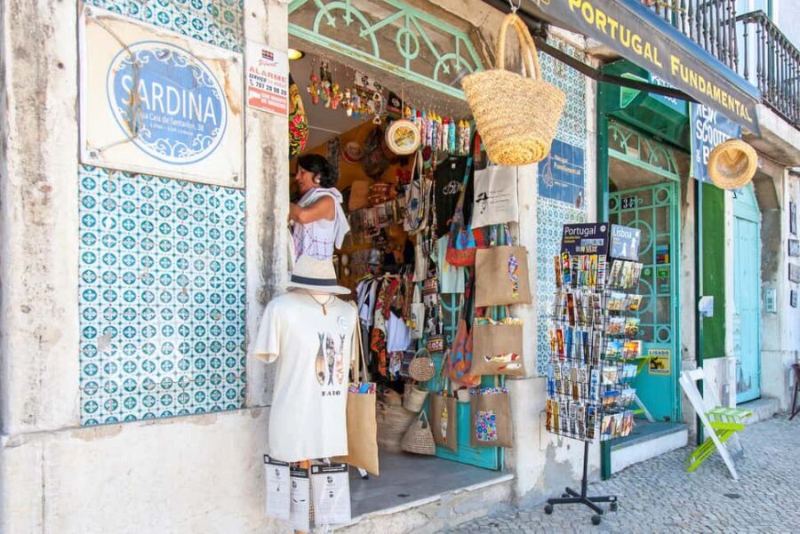 Lisbon: Jewish History Private Tour - The Money Museum: A Medieval Wall With 1000 Years of Secrets