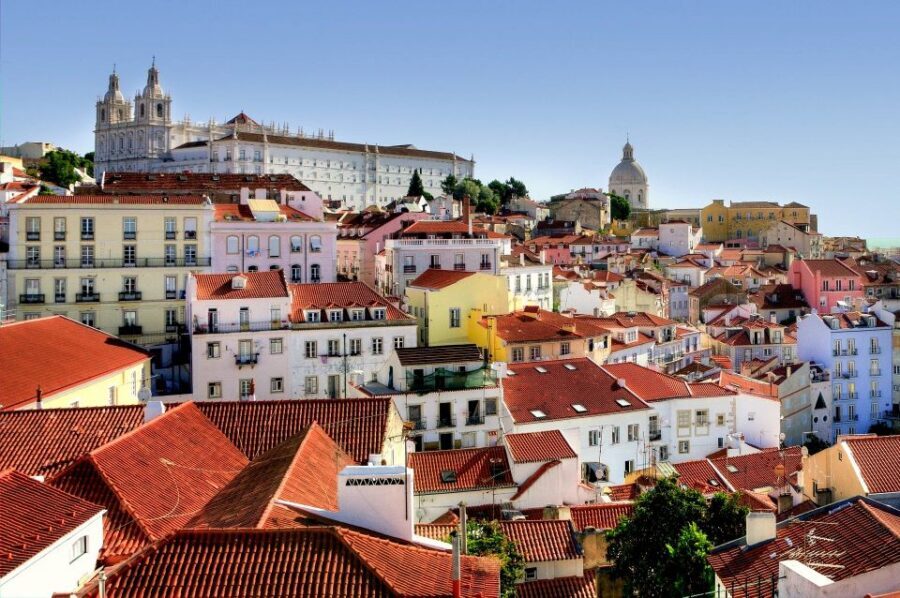 Lisbon: Jewish Quarter Guided Walking Tour - Entering The Story at Praça do Comércio