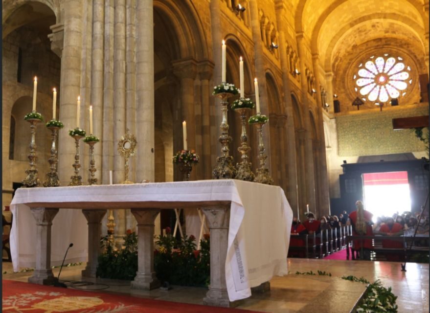 Lisbon: Lisbon Cathedral Entry Ticket - Language Reality Check: Portuguese Signs and Limited Audio Help