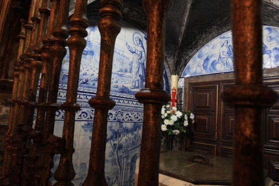 Lisbon: Lisbon Cathedral Entry Ticket - Saints, Relics, and the Quiet That Happens in Real Churches