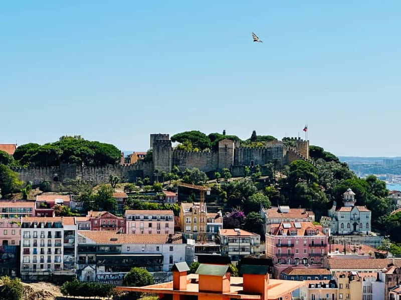 Lisbon: Old Town Tuk-Tuk Tour. - Meeting Point: Time Out Market vs. Garrafeira Nacional