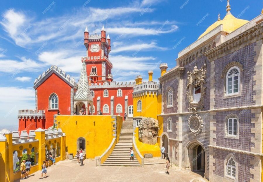 Lisbon: Pena Palace-Cabo da Roca & Cascais Private Tour - Cabo da Roca: Europe’s Western Edge, With Time to Look and Walk