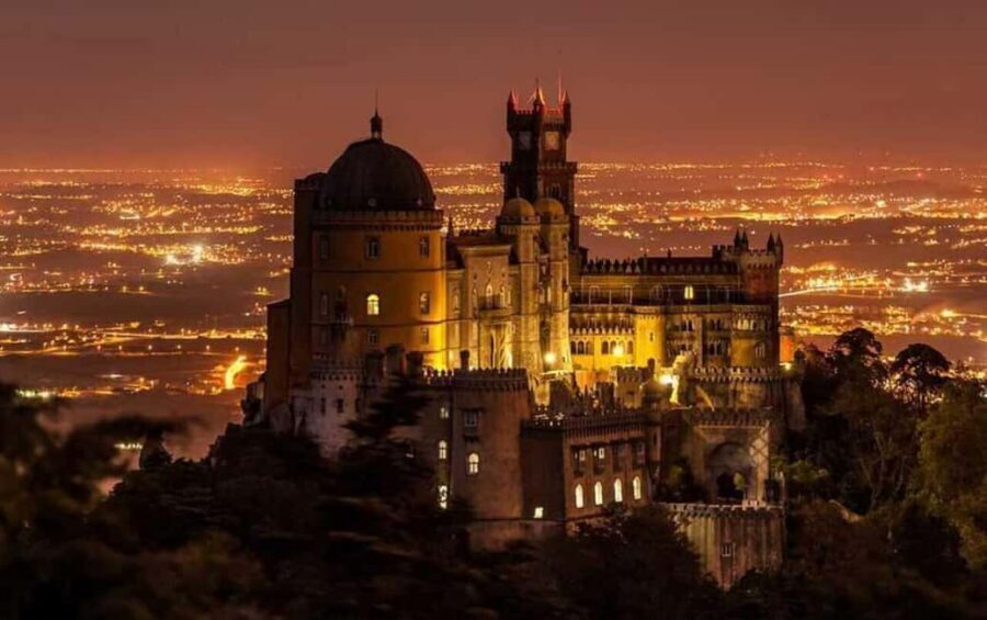 Lisbon: Pena Palace, Regaleira, Sintra, and Cascais Day Trip - Why Sintra plus the coast actually works in one day