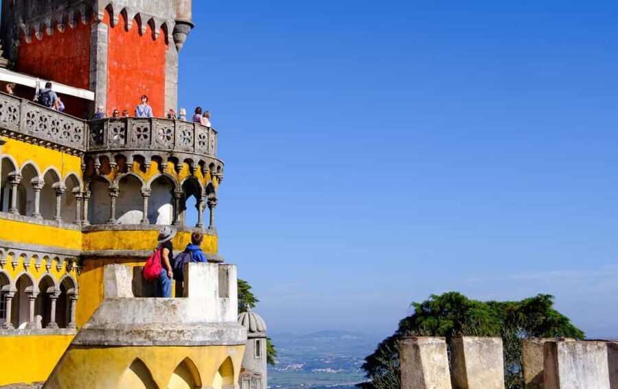 Lisbon: Pena Palace, Sintra, Cabo da Roca & Cascais Day Tour - Cabo da Roca: cliffs, Atlantic wind, and the western-edge moment