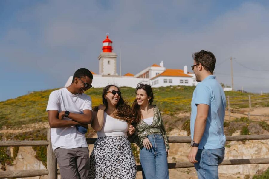 Lisbon: Pena Palace, Sintra, Cabo da Roca, & Cascais Daytrip - Group vs private: how the experience changes day to day