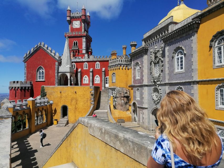 Lisbon: Pena, Regaleira & Atlantic Coast Tour with a Local - Sintra Historic Center: Pastries, Alleys, and Getting Your Bearings