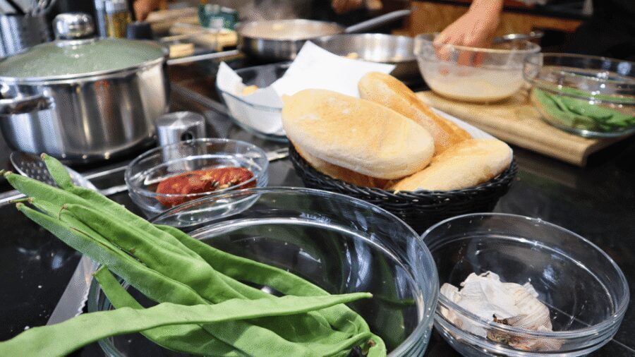 Lisbon: Portuguese street food cooking class with Drinks - Practical Tips Before You Show Up