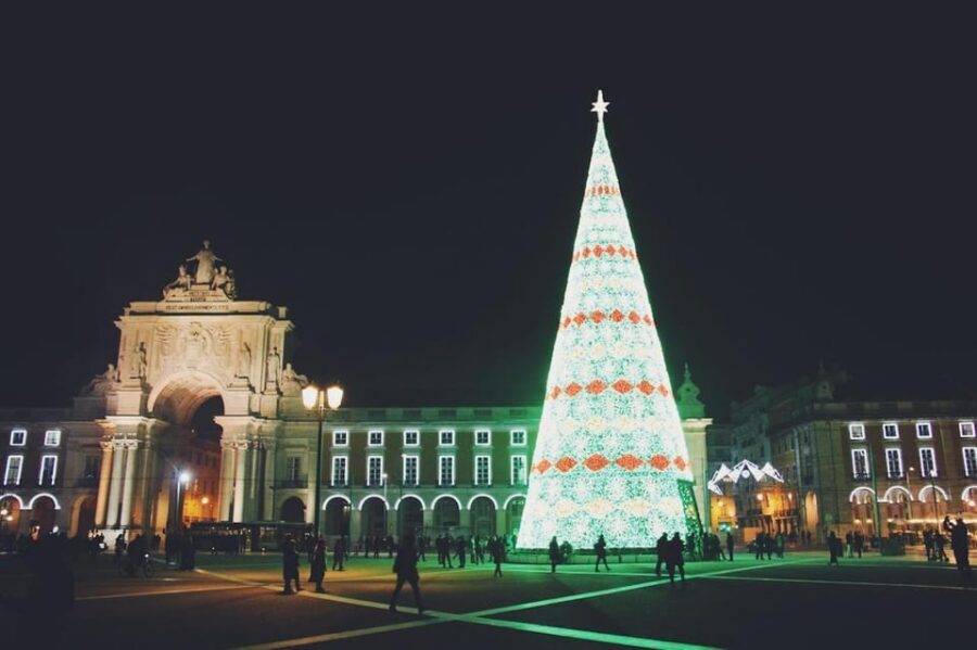 Lisbon: Private Christmas Lights Tour by Eco Tuk Tuk - Where You Meet: Travessa do Carvalho 25 and the A+A Library Spot