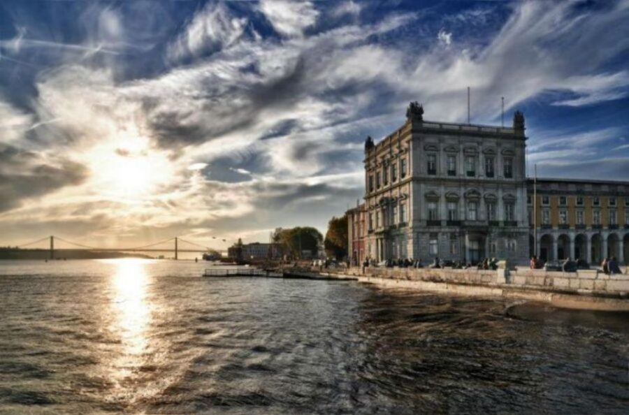 Lisbon: Private City Tour by Eco Tuk Tuk - Who Should Book This Eco Tuk Tuk Tour (Quick Match)