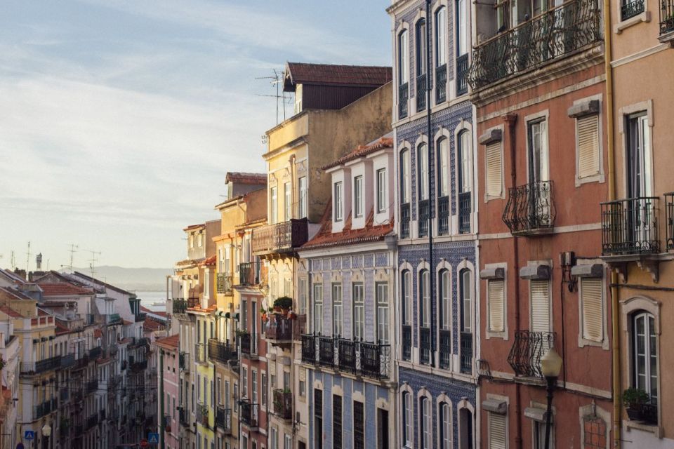Lisbon: Private Expert City Tour by Eco Tuk Tuk - The ride and the pace: private, small-group, and built for photos