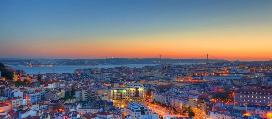 Lisbon: Private Full Day City Tour - First stop: Eduardo VII Park and the city’s hill rhythm