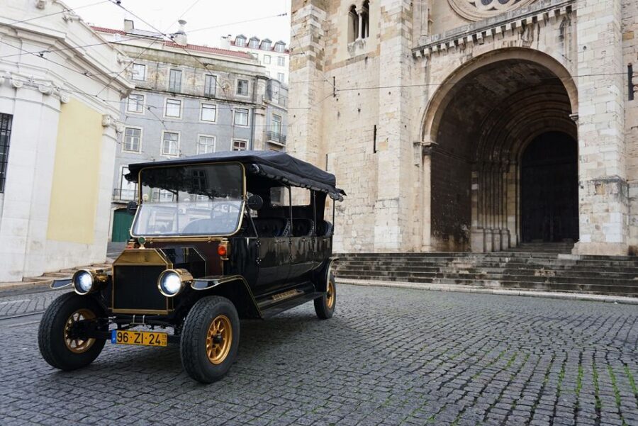 Lisbon: Private Guided Tuk-Tuk Tour with Hotel Pickup - The Belém add-on: Jerónimos, Tower, and the discoveries monuments