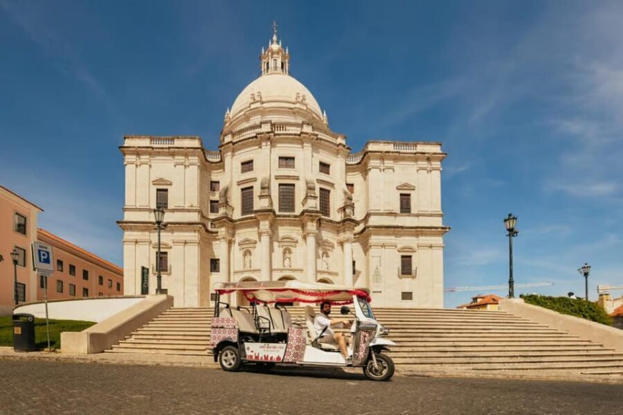 Lisbon: Private Guided Tuk-Tuk Tour with Hotel Pickup - Price and value: why $153 per group can work well