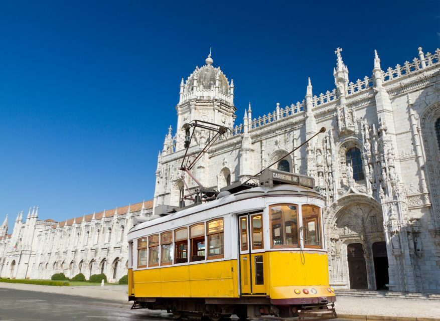 Lisbon: Private Half-Day Tour with Hotel Pickup - Belém Tower, the Discoveries Monument, and Pastéis de Belém