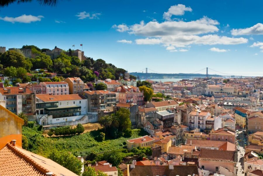Lisbon: Private Half-Day Tour with Hotel Pickup - Alfama’s traditions in a short, powerful stop