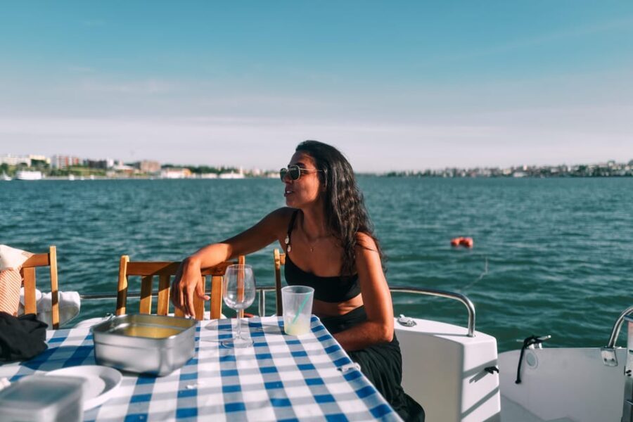 Lisbon: Private Luxury Catamaran Tour with Welcome Drink - Lisbon’s Tagus River, Reframed: What This Tour Really Delivers
