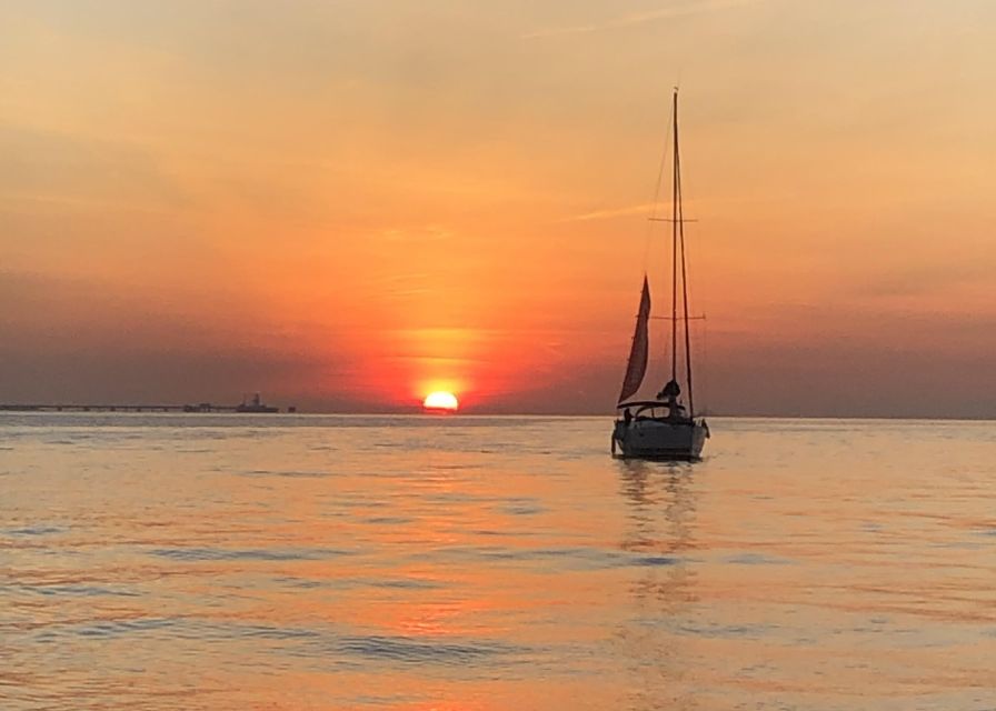 Lisbon: Private Tagus River Sunset Cruise on a Luxury Boat - Key things to notice before you go