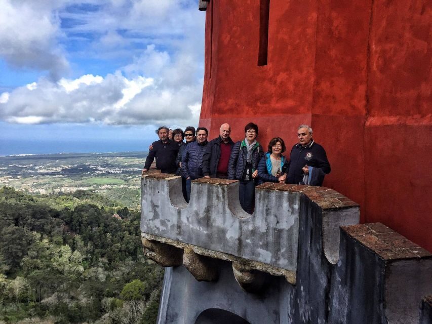 Lisbon: Private Tour Sintra, Cabo da Roca and Cascais - Lunch, snacks, and Periquita: keep it light but local