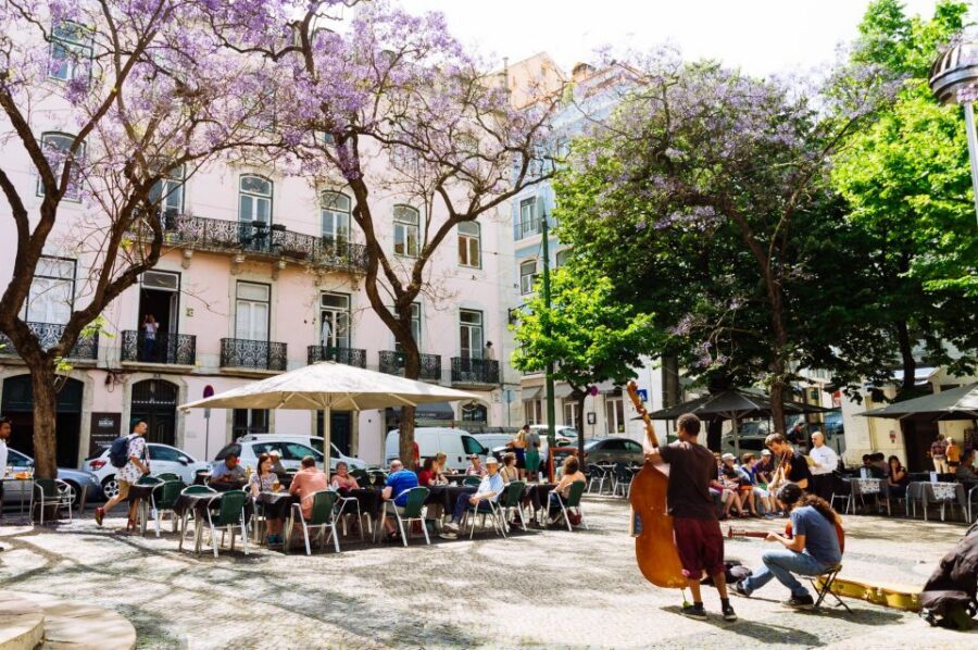 Lisbon: Private Tour with Locals – Highlights & Hidden Gems - Price and timing: why 3 hours is the sweet spot