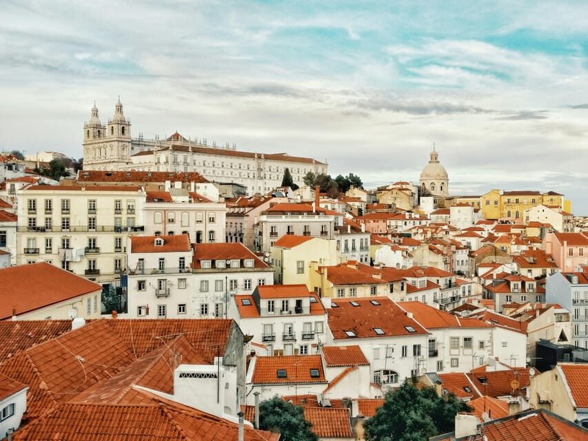 Lisbon: Private TukTuk Tour - Starting at Sophia and Time Out Market: how the day starts smoothly