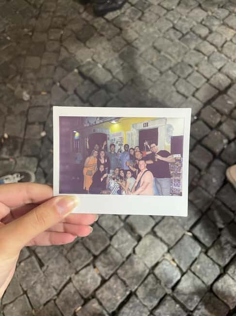 Lisbon: Pub Crawl with Open Bar and VIP Club Entry - Finishing at a VIP Club Near Cais do Sodré