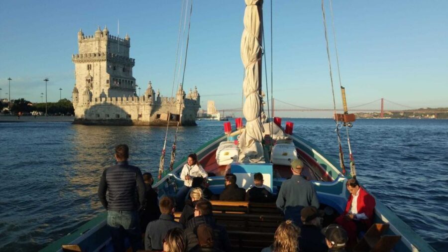 Lisbon: River Tagus Sightseeing Cruise in Traditional Vessel - Price and value: what $28 buys you on the Tagus