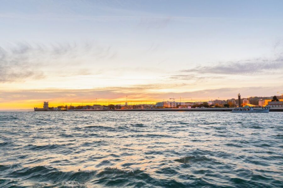 Lisbon: Sailing Tour on the Tagus River - A One- or Two-Hour Tagus Cruise That Makes Lisbon Feel Close