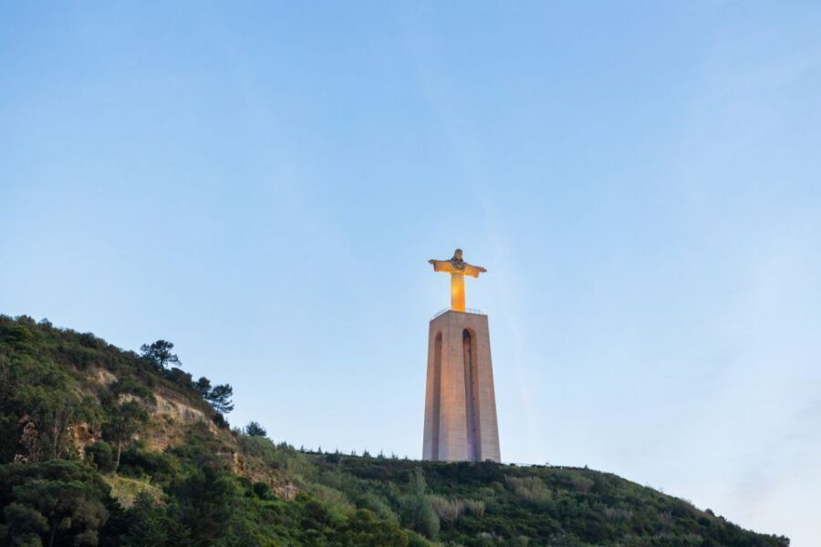 Lisbon: Sailing Tour on the Tagus River - Price and Inclusions: What $23 Buys You in Real Terms