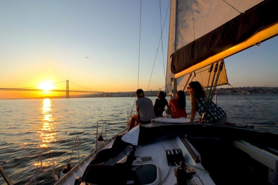 Lisbon: Sailing Tour with Wine and Snacks - Why a 2-hour Tagus sail beats yet another city tour