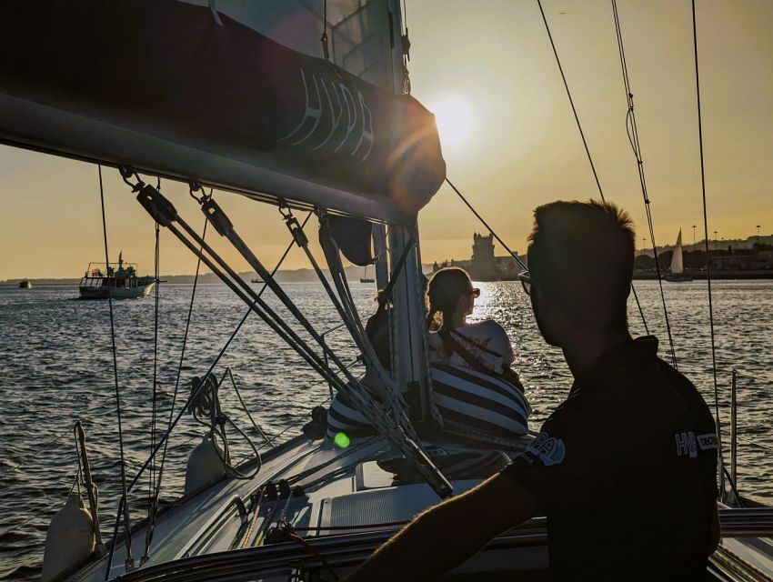 Lisbon: Scenic Day & Sunset Boat Tour with a Drink - Two hours on the Tagus: the pace that works in Lisbon
