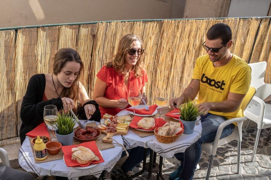 Lisbon: Segway Food Tour of Alfama and Old Town Lisbon - Key things to know before you go