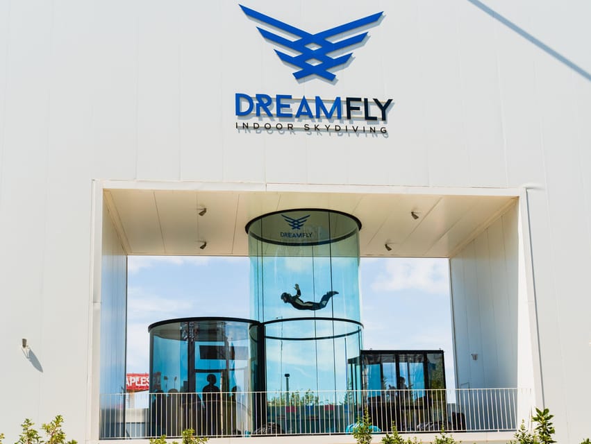 Lisbon/Sintra: Indoor Skydiving Experience - Who Should Book DreamFly, and Who Should Skip It
