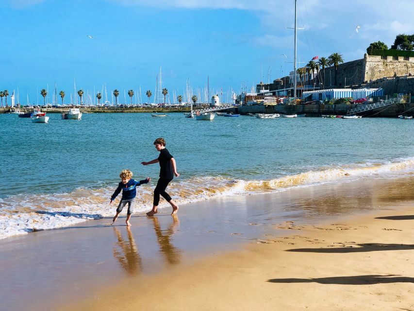 Lisbon: Sintra, Pena, Cabo da Roca Coast & Cascais Day Tour - Sintra village: 70 minutes to get your bearings fast
